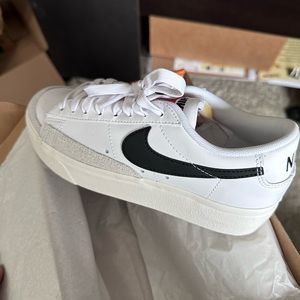 Women’s Nike Blazer Low Platform Shoes